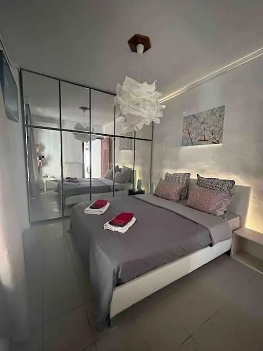 95Sqm 7Min Center 2Bedroom Gas Heating Marble Wc 2 Smarttv Selanik 0*,